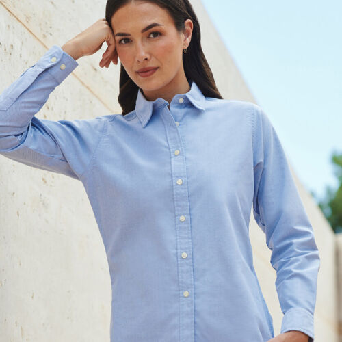 Women's classic long sleeve Oxford shirt Thumbnail